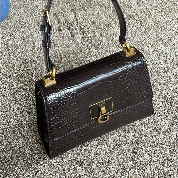 GUESS Crocodile-Embossed Shoulder Bag - Picture 4 of 4